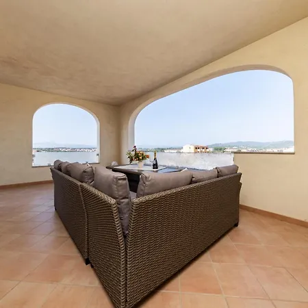 Ng Collection I Graniti Apartamento Olbia